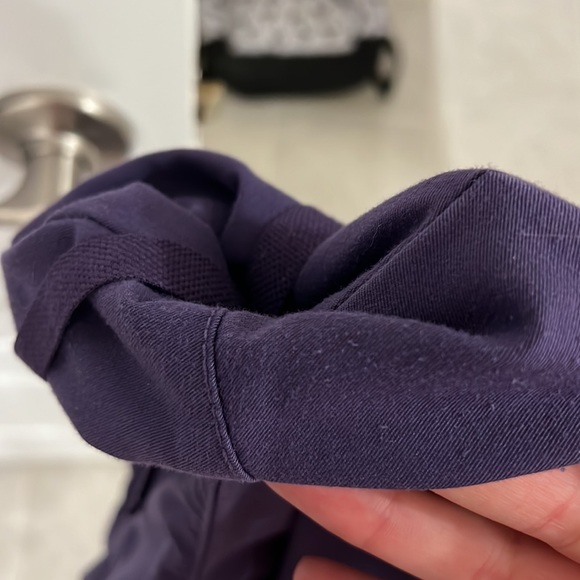 🚨CLOSING SHOP SALE🚨 Purple Greys anatomy Scrub Set - Picture 4 of 4